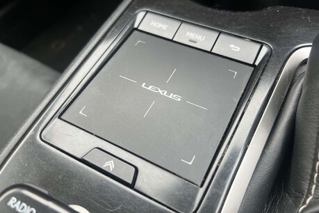Lexus Ux 2.0 250h E-CVT Euro 6 (s/s) 5dr 33