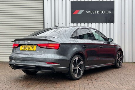 Audi A3 1.5 TFSI CoD 35 Black Edition Euro 6 (s/s) 4dr 8