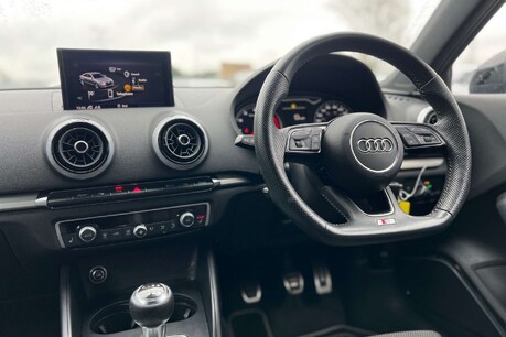 Audi A3 1.5 TFSI CoD 35 Black Edition Euro 6 (s/s) 4dr 14
