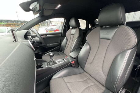 Audi A3 1.5 TFSI CoD 35 Black Edition Euro 6 (s/s) 4dr 27