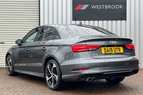 Audi A3 1.5 TFSI CoD 35 Black Edition Euro 6 (s/s) 4dr 4