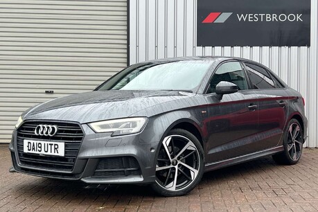 Audi A3 1.5 TFSI CoD 35 Black Edition Euro 6 (s/s) 4dr 5