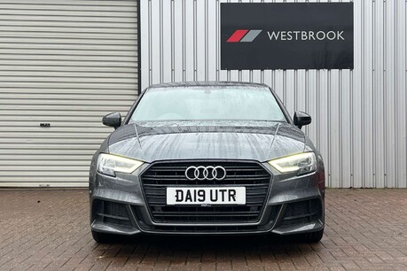 Audi A3 1.5 TFSI CoD 35 Black Edition Euro 6 (s/s) 4dr 12
