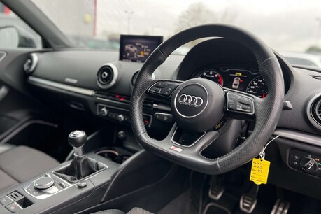 Audi A3 1.5 TFSI CoD 35 Black Edition Euro 6 (s/s) 4dr 17