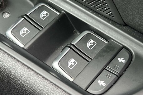 Audi A3 1.5 TFSI CoD 35 Black Edition Euro 6 (s/s) 4dr 59
