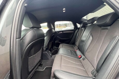 Audi A3 1.5 TFSI CoD 35 Black Edition Euro 6 (s/s) 4dr 25