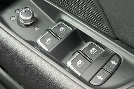Audi A3 1.5 TFSI CoD 35 Black Edition Euro 6 (s/s) 4dr 60