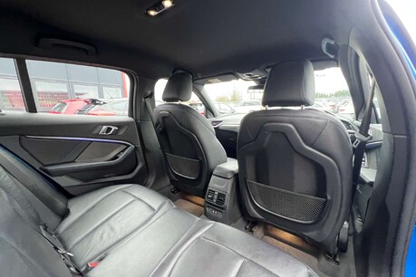 BMW 1 Series 2.0 118d M Sport Euro 6 (s/s) 5dr 23