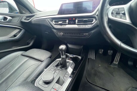BMW 1 Series 2.0 118d M Sport Euro 6 (s/s) 5dr 32