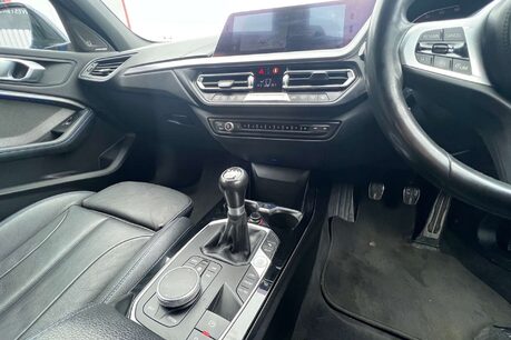BMW 1 Series 2.0 118d M Sport Euro 6 (s/s) 5dr 32