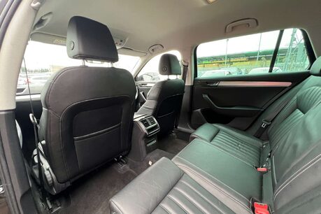 Skoda Superb 1.4 TSI iV 13kWh SE Technology DSG Euro 6 (s/s) 5dr 30