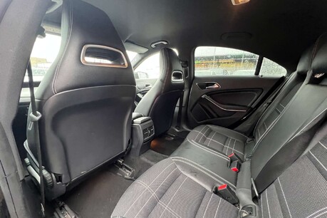 Mercedes-Benz CLA Class 2.1 CLA220d Sport Coupe 7G-DCT Euro 6 (s/s) 4dr 26