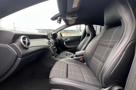 Mercedes-Benz CLA Class 2.1 CLA220d Sport Coupe 7G-DCT Euro 6 (s/s) 4dr 28