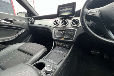 Mercedes-Benz CLA Class 2.1 CLA220d Sport Coupe 7G-DCT Euro 6 (s/s) 4dr 32