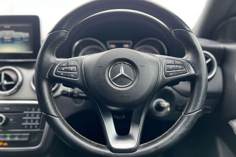 Mercedes-Benz CLA Class 2.1 CLA220d Sport Coupe 7G-DCT Euro 6 (s/s) 4dr 44