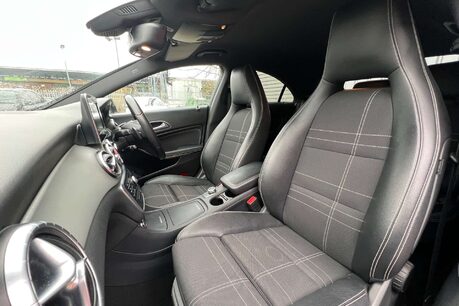 Mercedes-Benz CLA Class 2.1 CLA220d Sport Coupe 7G-DCT Euro 6 (s/s) 4dr 27