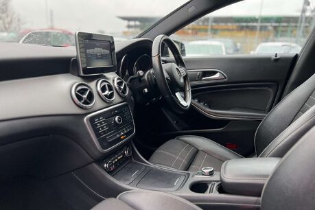 Mercedes-Benz CLA Class 2.1 CLA220d Sport Coupe 7G-DCT Euro 6 (s/s) 4dr 30