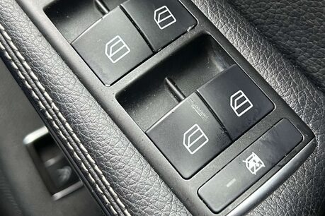 Mercedes-Benz CLA Class 2.1 CLA220d Sport Coupe 7G-DCT Euro 6 (s/s) 4dr 52