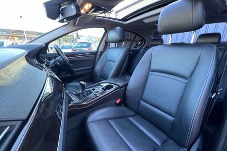 BMW 5 Series 2.0 525d Luxury Euro 6 (s/s) 4dr 34