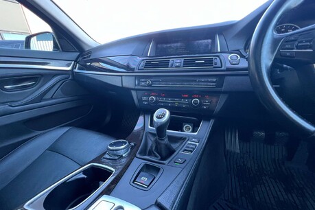 BMW 5 Series 2.0 525d Luxury Euro 6 (s/s) 4dr 40
