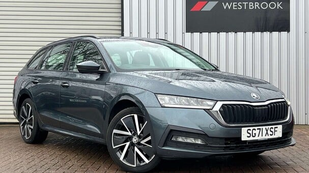 Skoda Octavia 1.4 TSI iV 13kWh SE Technology DSG Euro 6 (s/s) 5dr Service History