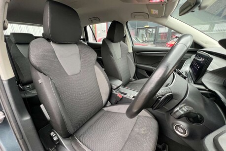 Skoda Octavia 1.4 TSI iV 13kWh SE Technology DSG Euro 6 (s/s) 5dr 19