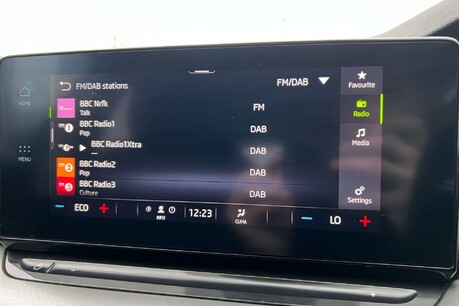 Skoda Octavia 1.4 TSI iV 13kWh SE Technology DSG Euro 6 (s/s) 5dr 44
