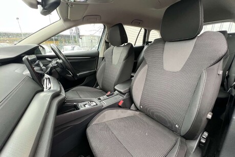 Skoda Octavia 1.4 TSI iV 13kWh SE Technology DSG Euro 6 (s/s) 5dr 29