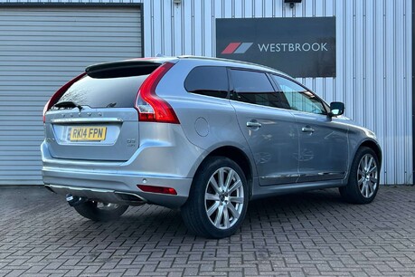 Volvo XC60 2.4 D5 SE Lux Nav Geartronic AWD Euro 5 5dr 8