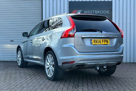 Volvo XC60 2.4 D5 SE Lux Nav Geartronic AWD Euro 5 5dr 10
