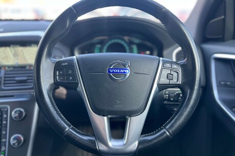 Volvo XC60 2.4 D5 SE Lux Nav Geartronic AWD Euro 5 5dr 53