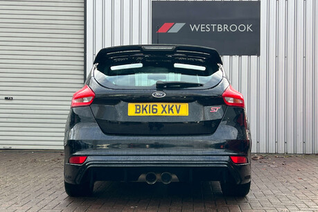 Ford Focus 2.0T EcoBoost ST-2 Euro 6 (s/s) 5dr 9