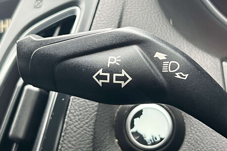Ford Focus 2.0T EcoBoost ST-2 Euro 6 (s/s) 5dr 42