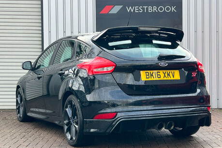Ford Focus 2.0T EcoBoost ST-2 Euro 6 (s/s) 5dr 4