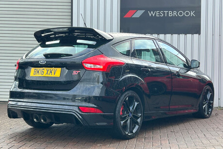 Ford Focus 2.0T EcoBoost ST-2 Euro 6 (s/s) 5dr 2