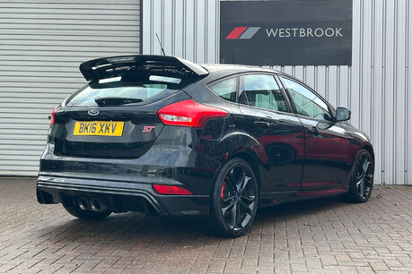 Ford Focus 2.0T EcoBoost ST-2 Euro 6 (s/s) 5dr 8