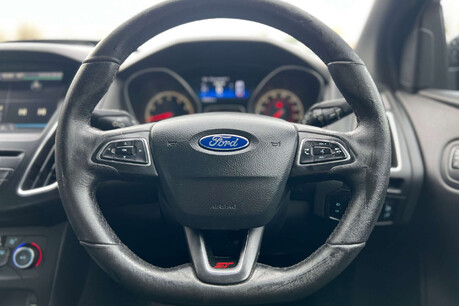 Ford Focus 2.0T EcoBoost ST-2 Euro 6 (s/s) 5dr 44