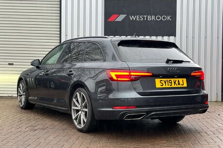 Audi A4 2.0 TDI 40 Black Edition S Tronic Euro 6 (s/s) 5dr 10