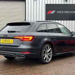 Audi A4 2.0 TDI 40 Black Edition S Tronic Euro 6 (s/s) 5dr 2
