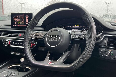 Audi A4 2.0 TDI 40 Black Edition S Tronic Euro 6 (s/s) 5dr 18
