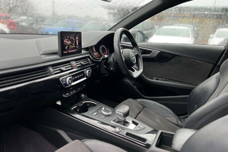 Audi A4 2.0 TDI 40 Black Edition S Tronic Euro 6 (s/s) 5dr 32