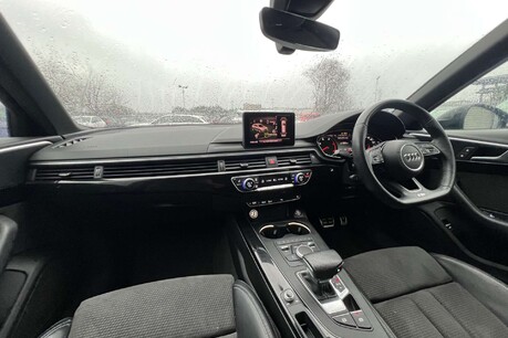 Audi A4 2.0 TDI 40 Black Edition S Tronic Euro 6 (s/s) 5dr 33