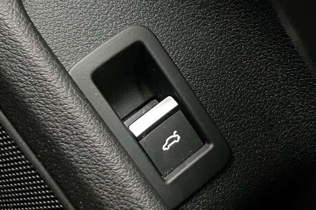 Audi A4 2.0 TDI 40 Black Edition S Tronic Euro 6 (s/s) 5dr 68