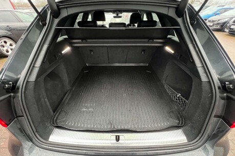 Audi A4 2.0 TDI 40 Black Edition S Tronic Euro 6 (s/s) 5dr 69