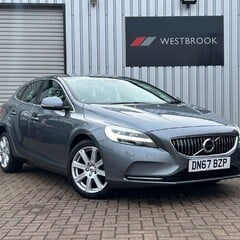 Volvo V40 2.0 D2 Inscription Euro 6 (s/s) 5dr 7