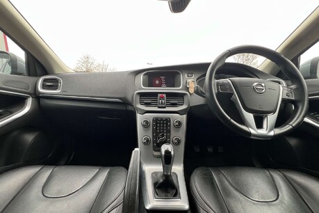 Volvo V40 2.0 D2 Inscription Euro 6 (s/s) 5dr 13