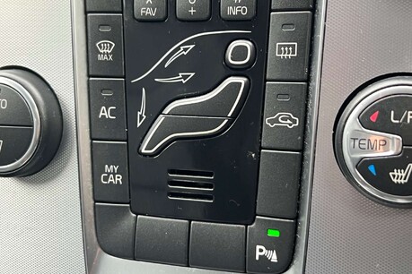 Volvo V40 2.0 D2 Inscription Euro 6 (s/s) 5dr 42