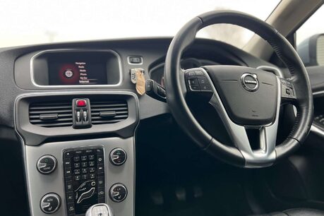 Volvo V40 2.0 D2 Inscription Euro 6 (s/s) 5dr 14
