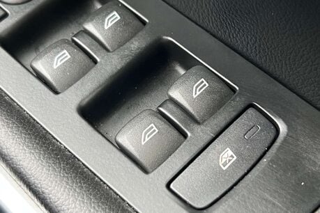 Volvo V40 2.0 D2 Inscription Euro 6 (s/s) 5dr 60