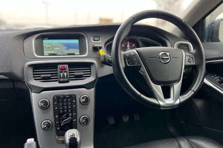 Volvo V40 2.0 D3 Inscription Euro 6 (s/s) 5dr 14